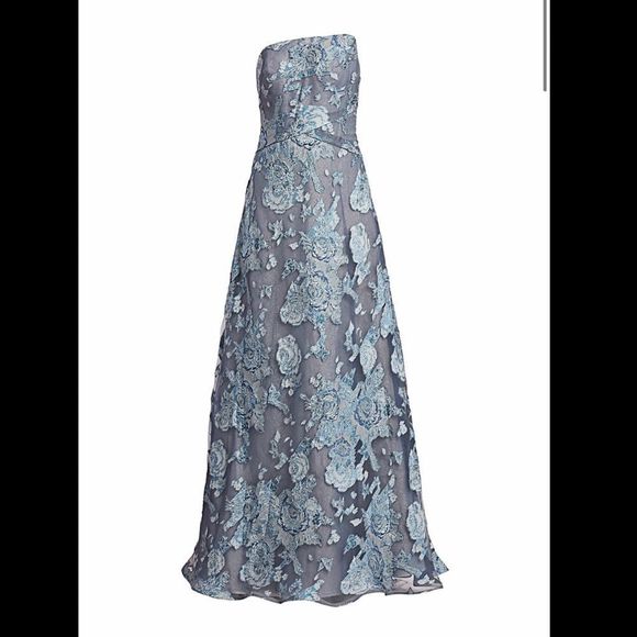 Rene Ruiz Collection
Floral Fil Coupé Strapless Gown - Picture 1 of 9